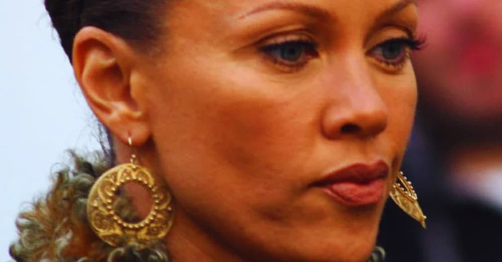 Vanessa Bryant Stuns in Shimmery Gold Dress at Baby2Baby Gala, Joins Jessica Alba for Glamorous Night