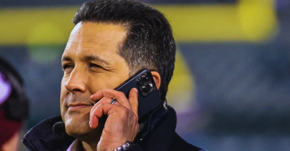 Schefter to Step into Wojnarowski&#8217;s Role at ESPN?