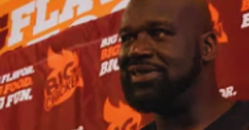 Shaquille O&#8217;Neal Brings Big Chicken to North Texas