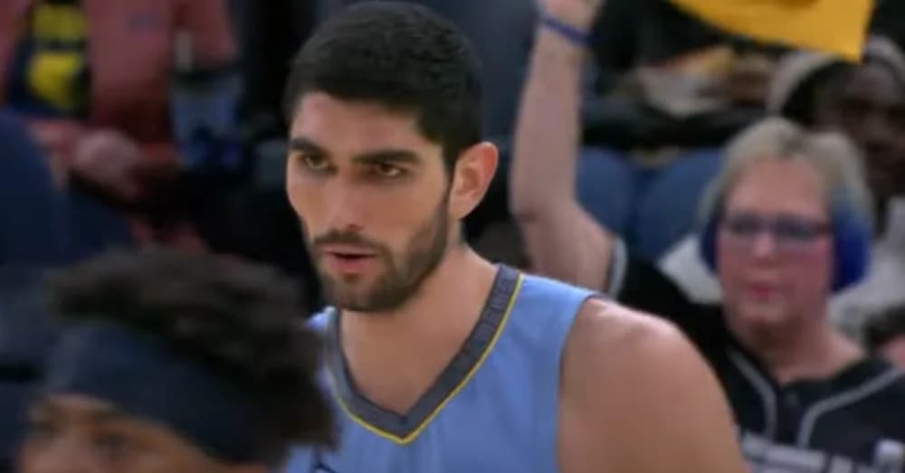 Did a Memphis Grizzlies Coach Cross the Line? Viral Video Shows Unsettling Moment with Santi Aldama!