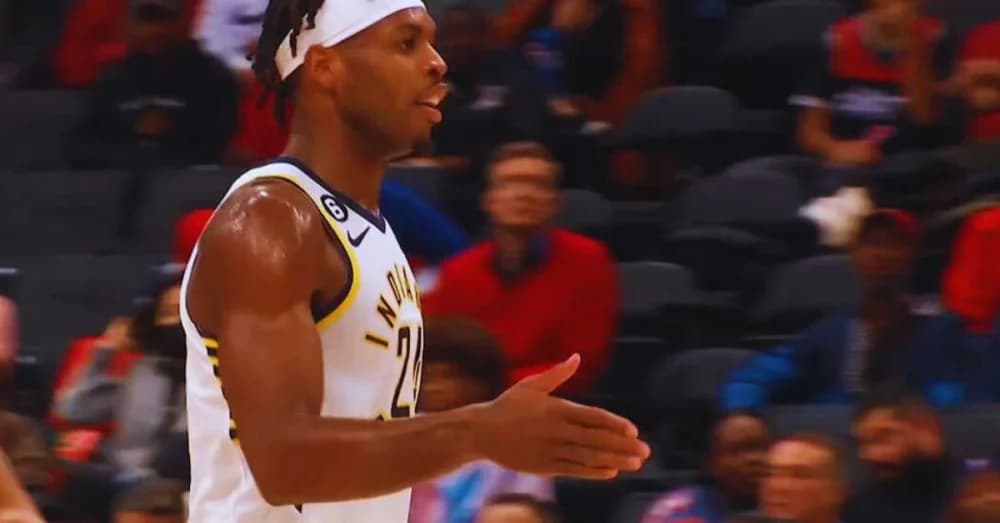 Hield’s Jaw-Dropping Shot Fuels Vegas Tournament Drama!