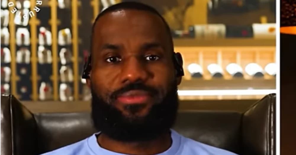 LeBron James Celebrates First Graduate from &#8216;I Promise&#8217; Program