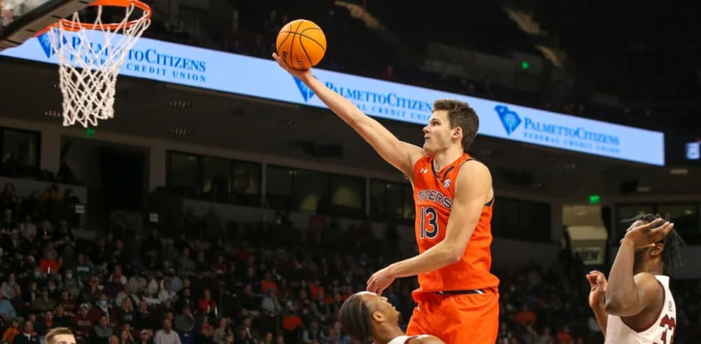 The Price is Right? Lakers Balk at Jazz&#8217;s High Demand for Kessler!