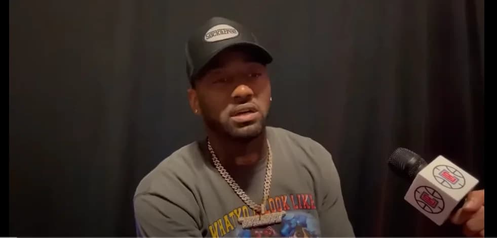 In this stage of his career, John Wall is content with his supporting position on the Clippers and does not have to &#8220;play Batman every night.&#8221;