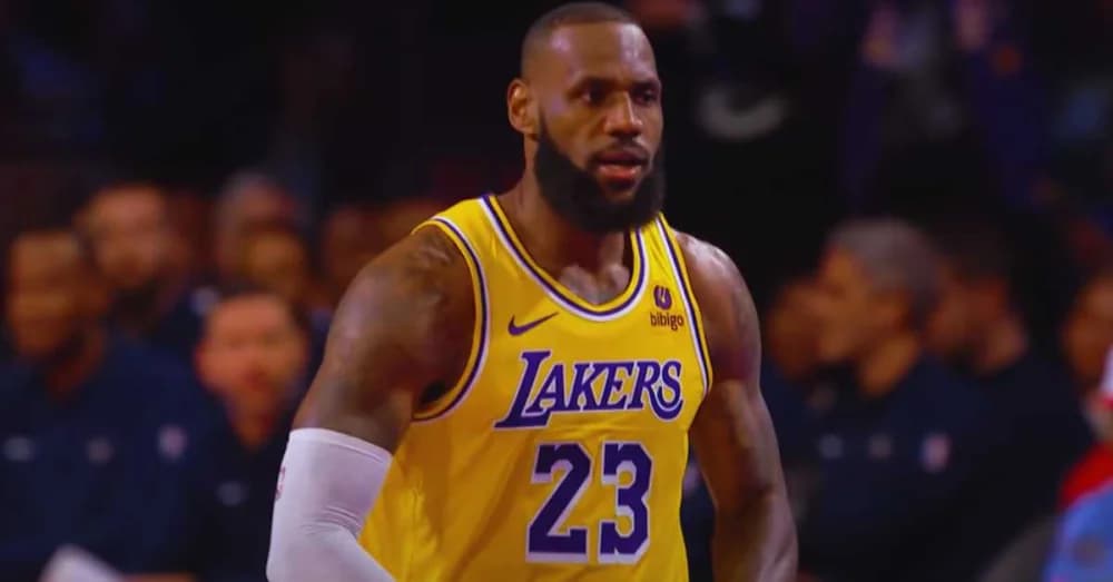 LeBron James Makes NBA History in Lightning-Fast Victory