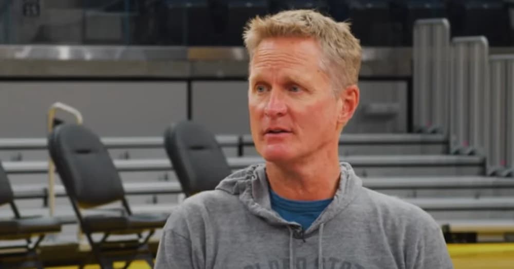 Steve Kerr’s Bold Statement Sparks Debate Over Officiating in the NBA!