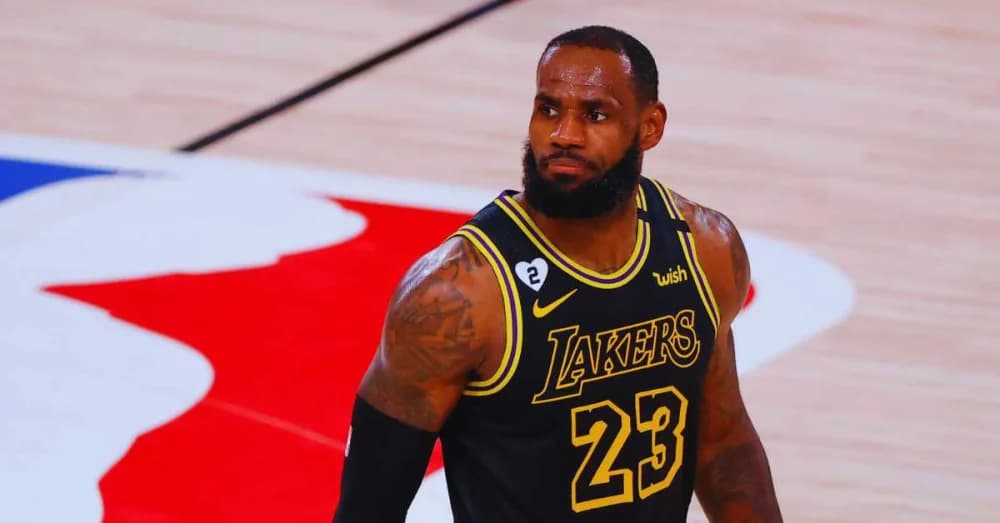 LeBron James&#8217; Billion-Dollar Crossroads From Courtside