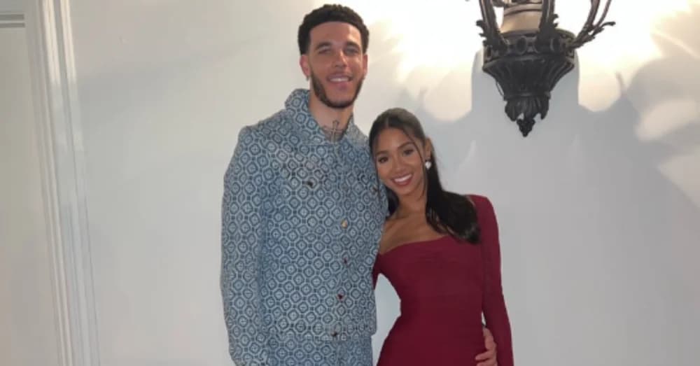 Lonzo Ball’s Girlfriend Ally Rossel Final Bikini Post of the Season as Ball Prepares for NBA Return