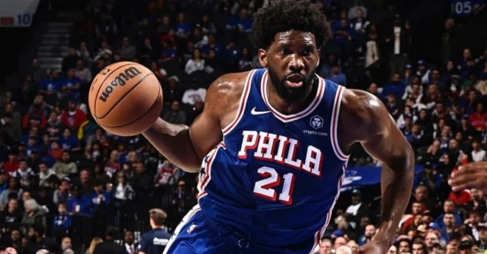 &#8220;F**k Embiid&#8221; – New York Fans Ignite Rivalry at Brunson’s Central Park Block Party