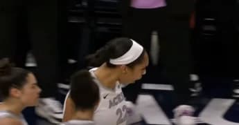 A’ja Wilson Shines in Victory Over Lynx, Sets WNBA Record with Fifth Straight 20-Point, 10-Rebound Game