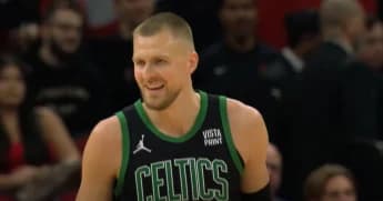 Kristaps Porzingis Dominates with 32 Points