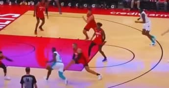 Houston Rockets vs Charlotte Hornets: A Rematch Amidst NBA Showdown – Predictions, Insights, and Odds