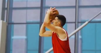 Kyle Rode&#8217;s Unconventional Journey to NBA Stardom