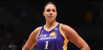 Liz Cambage’s looking for new Team after Falling Out with LA Sparks