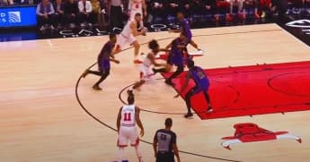 Lakers’ Performance Grades After Facing Chicago Bulls: Analyzing Player Contributions