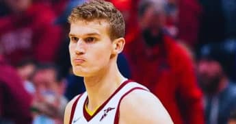 Lauri Markkanen, Jazz Struggle to Keep Up in Loss to Bucks