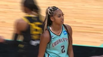 The Sophomore Season of DiDi Richards with Lady Bears in National Championship is best-ever