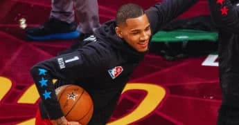 Dejounte Murray Plays Through Injury in Tough Game