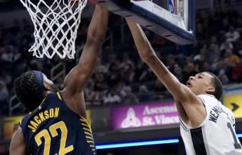 Isaiah Jackson’s Insane Block Shocks the Pacers and the World
