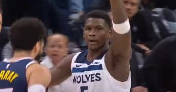 Timberwolves Stumble Despite Edwards&#8217; 44-Point Spectacle: Game 4 Analysis