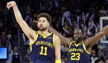 Stephen Curry’s Selfless Assist Sets the Stage for Klay Thompson’s Clutch Game-Winner Against the Kings