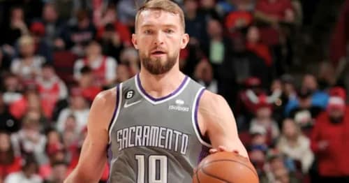 Domantas Sabonis Extends Double-Double Streak; Vucevic Dominates as Bulls Triumph