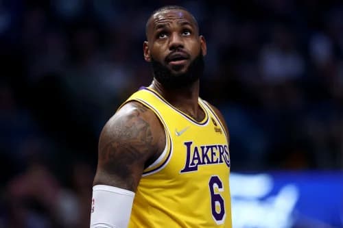 Eight Straight Wins for the Cavs and LeBron James Couldn’t Help the Lakers