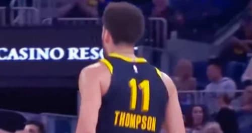 Klay Thompson’s Historic Leap: Golden State Warriors Struggle as Star Rises