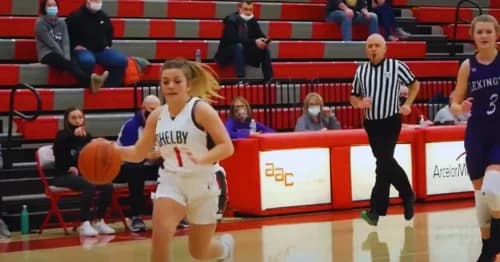 Christmas Comes Early for Shelby Whippets Girls Basketball Legend as Jersey Gets Retired