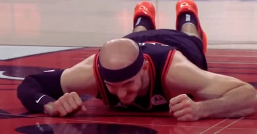 Alex Caruso Foot Injury Casts Doubt on Bulls’ Play-In Game Against Heat