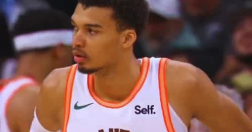 Spurs’ Wembanyama Outshines Knicks’ Brunson in Overtime Thriller