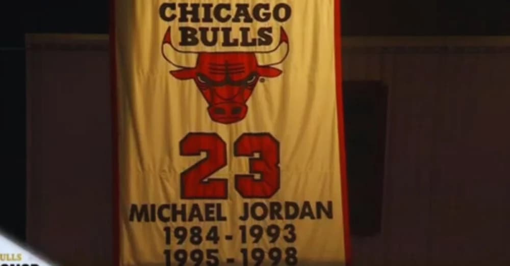 Bulls’ Ring of Honor Gala Marred by Jordan and Pippen’s Notable Absence