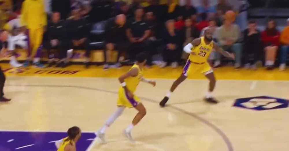 Lakers’ 4th Quarter Surge Leaves Opponents Bewildered