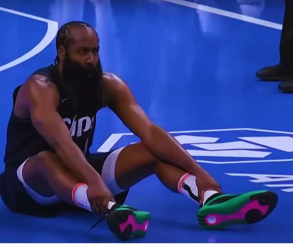 Clippers’ Affection for Harden Raises Eyebrows in NBA Circles