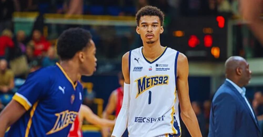 Tough Start of Victor Wembanyama Against Dallas