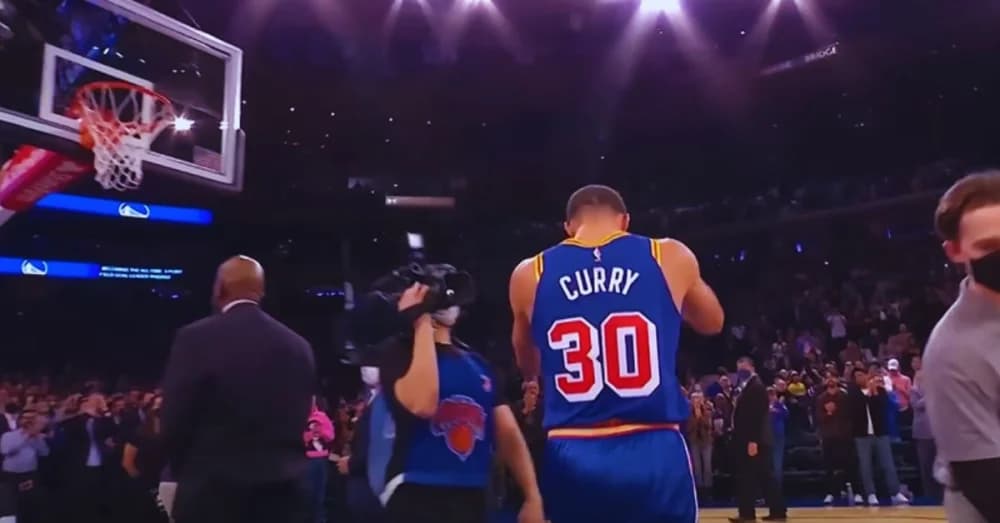 Steph Curry Historic Night: Setting NBA Records in Limited Minutes