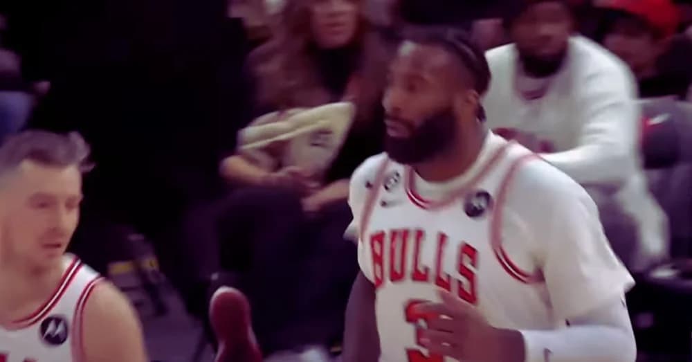 Bulls’ Andre Drummond Shines Against Victor Wembanyama, Creates NBA History