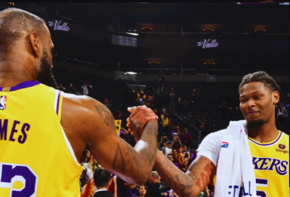 LeBron James trusts in Cam Reddish again, and this time it pays off in a big win for the Lakers
