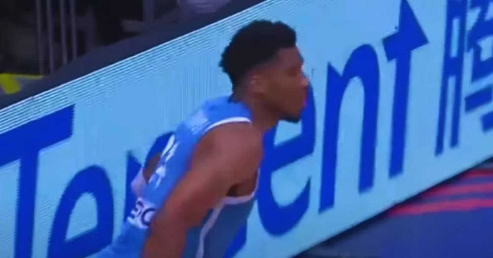 Giannis Antetokounmpo Shines as Greece Dominates Dominican Republic