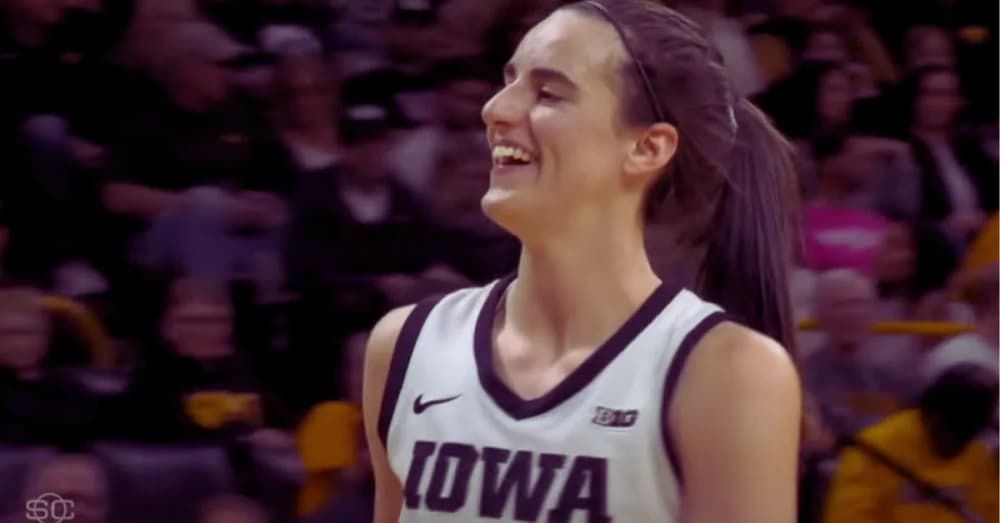 Caitlin Clark’s Record-Breaking Performance Elevates Iowa in Win Against UNI