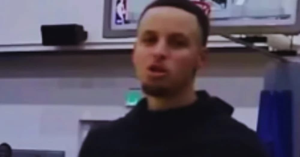 Stephen Curry Reflects on ‘Roundball Rock’