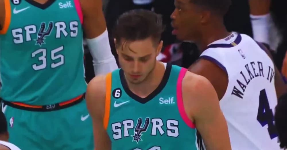 Spurs’ Zach Collins Set for Surgery After MRI Scan