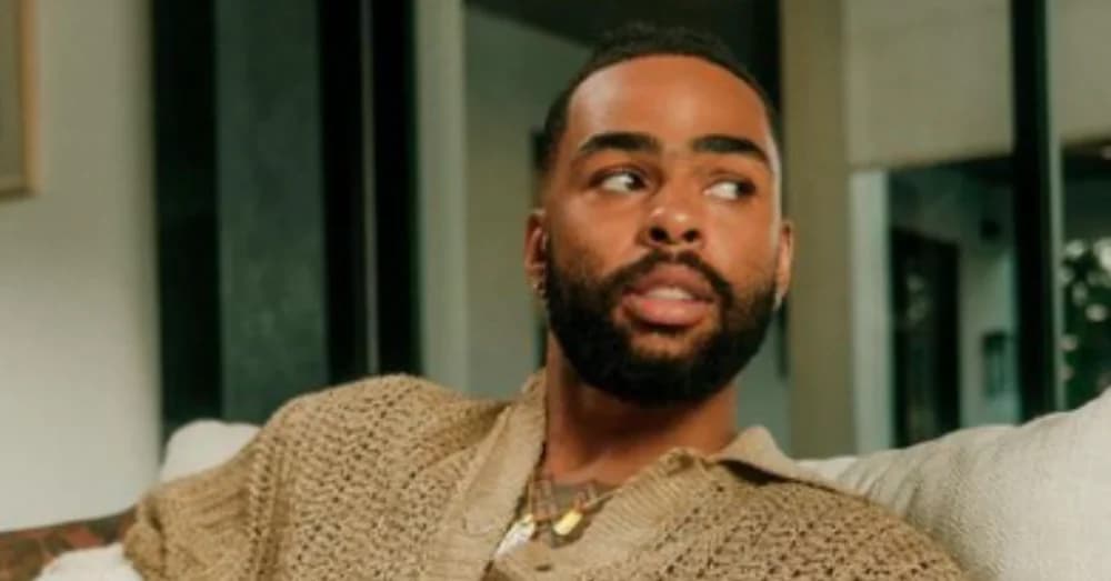 D’Angelo Russell’s Family Portraits Reveal a New Chapter Amid Lakers’ Uncertainty