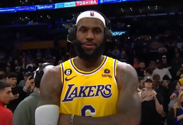 LeBron James Blasts Teammates After Defeat to Hawks