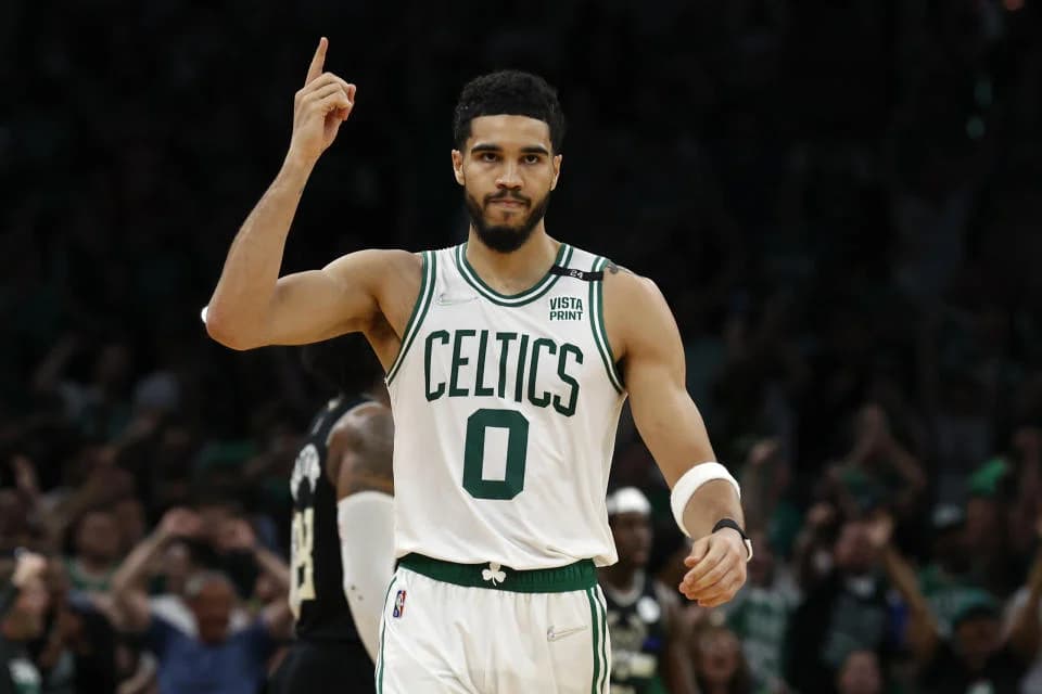Jayson Tatum Disclose He Played with a Broken Wrist for More Than 2 Months in the NBA 2021-22 Season