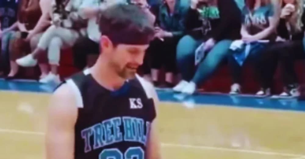 James Lafferty Reveals Why Nathan Scott Never Made the NBA